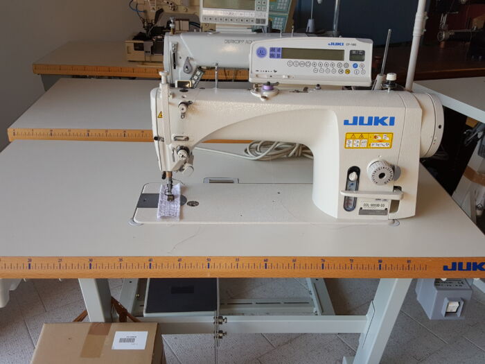 JUKI DDL 9000 BSS 7WB AK CP180